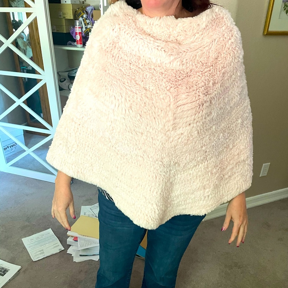 Rabbit fur capelet Adrienne Landau